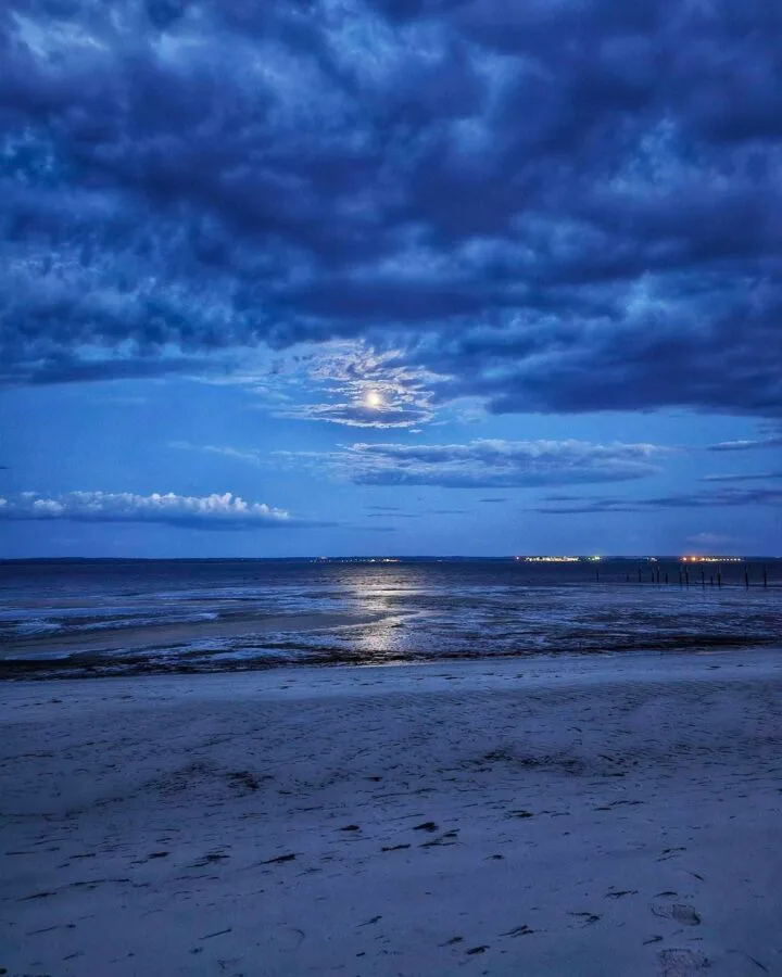 Overnight Hikes 2 TakeShape Adventures - frenchisland_smphoto-7.jpg