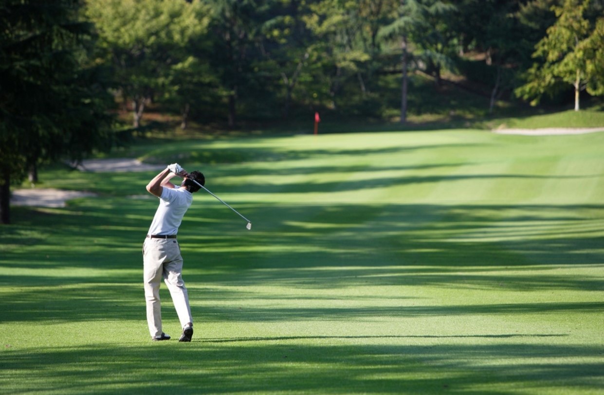 When the going gets tough, the tough use these tips... 1 TakeShape Adventures - golfer_image