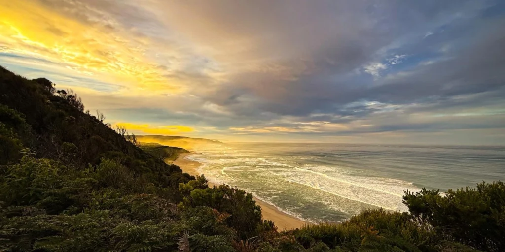 Victorian Hiking Spots You Need to Try at Least Once 1 Coastline along the Great Ocean Walk at sunrise